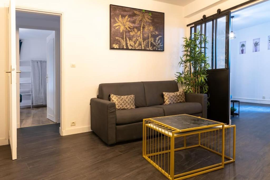 Apartament Elegant T3 Le Petit Palais Awinion Zewnętrze zdjęcie