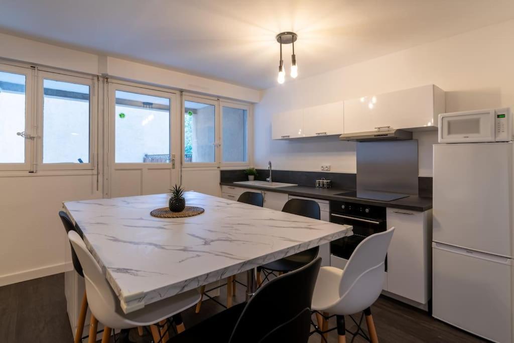 Apartament Elegant T3 Le Petit Palais Awinion Zewnętrze zdjęcie